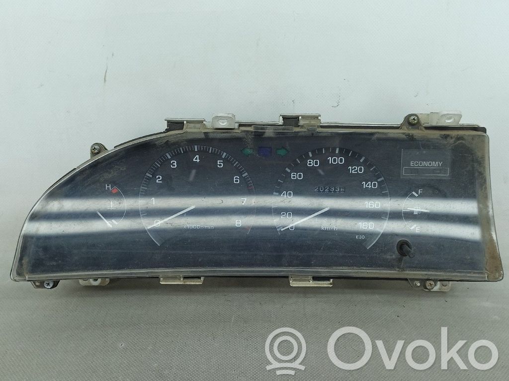 Toyota Corolla E90 Speedometer (instrument cluster) 