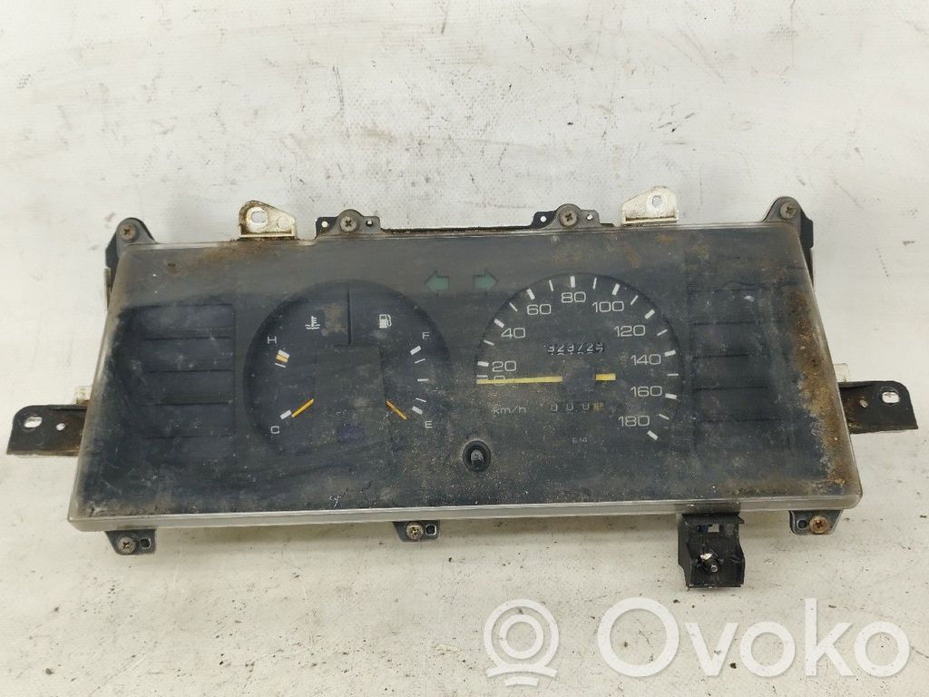 Speedometer (instrument cluster)   830101A431,2574001940