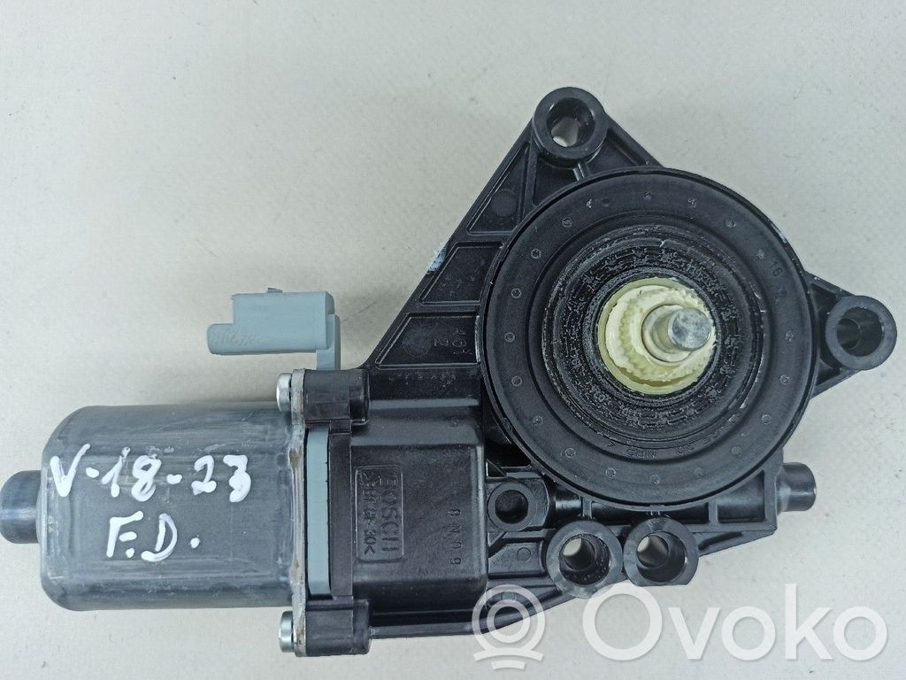 Hyundai i30 Motor macara geam ușă față 