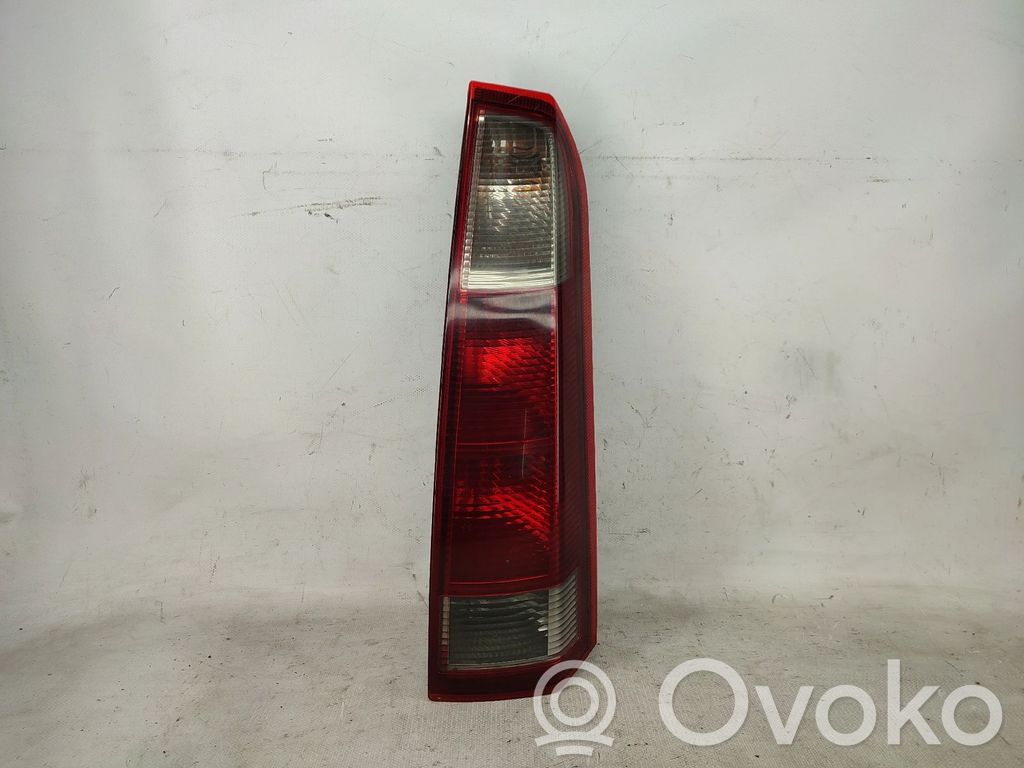 Lampa tylna
