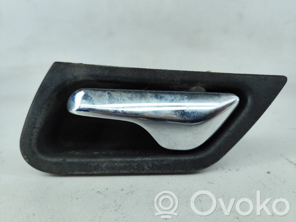 Manecilla interna puerta delantera   A3170010001