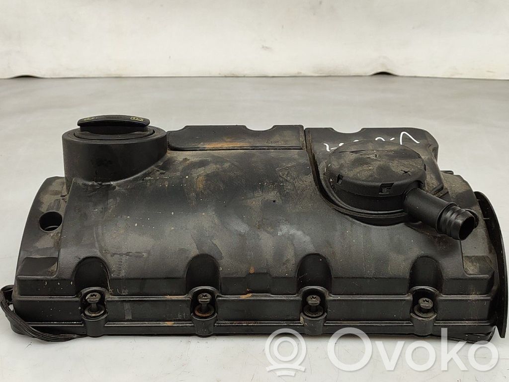 Cache culbuteur   03G103475F