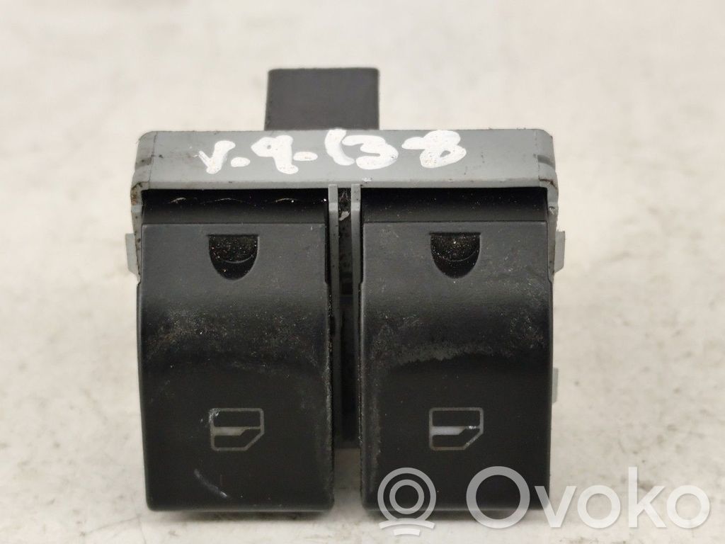 Seat Ibiza III (6L) Przyciski szyb 