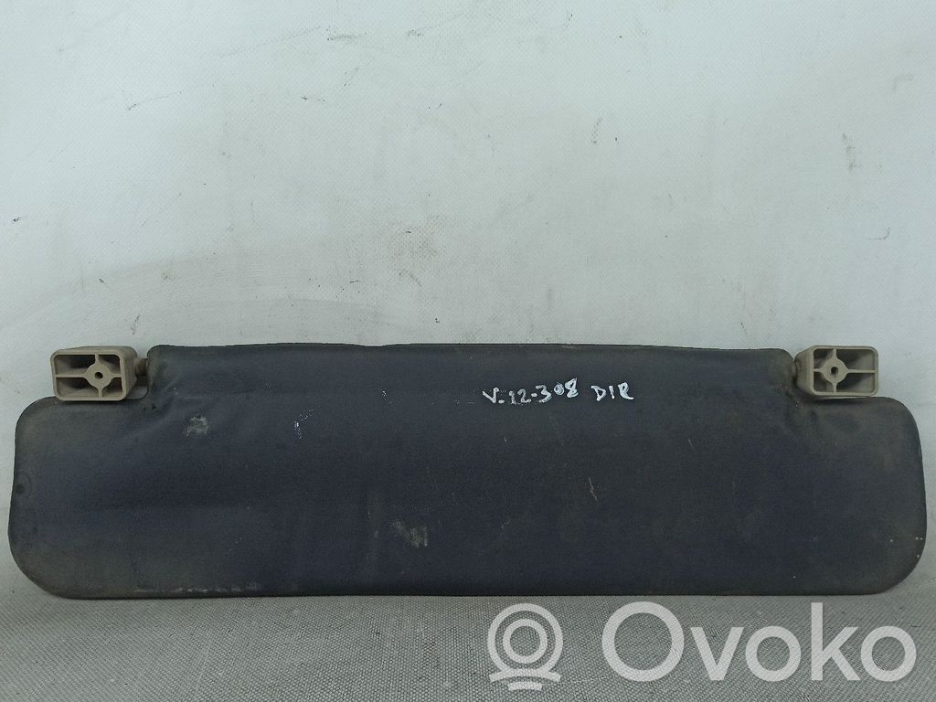 Sun visor