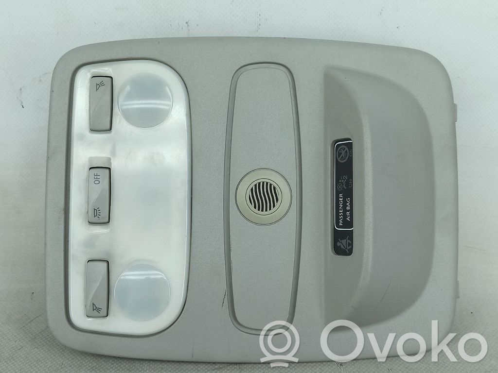 Garniture de console d'éclairage de ciel de toit   739486822R