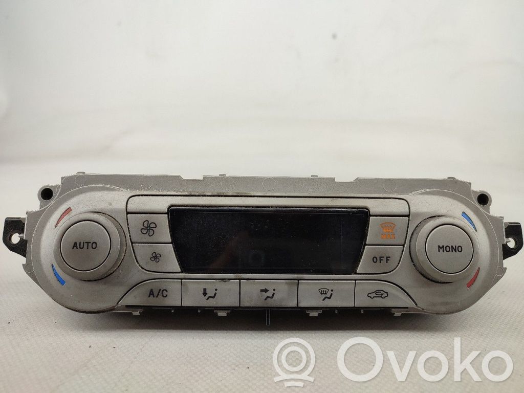 Ford Focus Climate control unit 