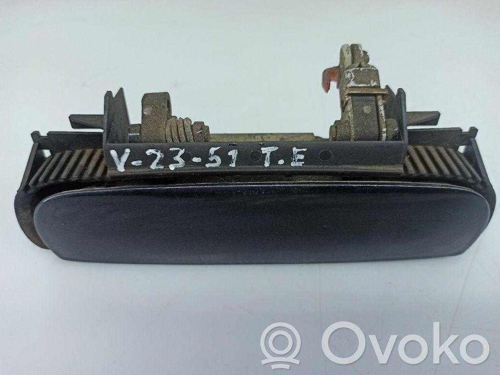 Manecilla externa puerta trasera   4B0839885