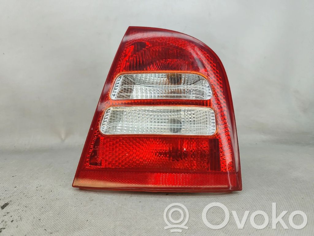 Skoda Octavia Mk1 (1U) Lampă spate în caroserie 