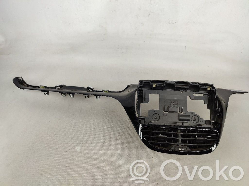 Peugeot 208 I Grilă ventilație centrală 