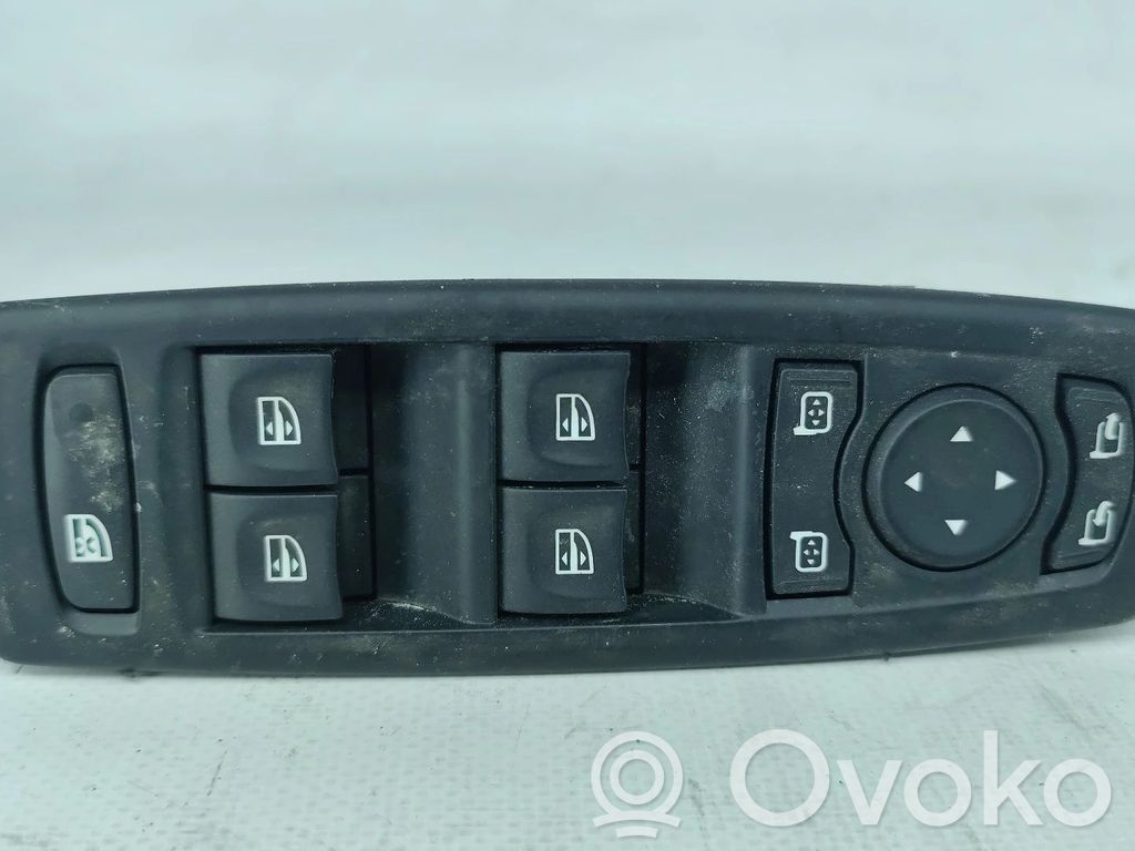 Renault Megane III Schalter el. Fensterheber 