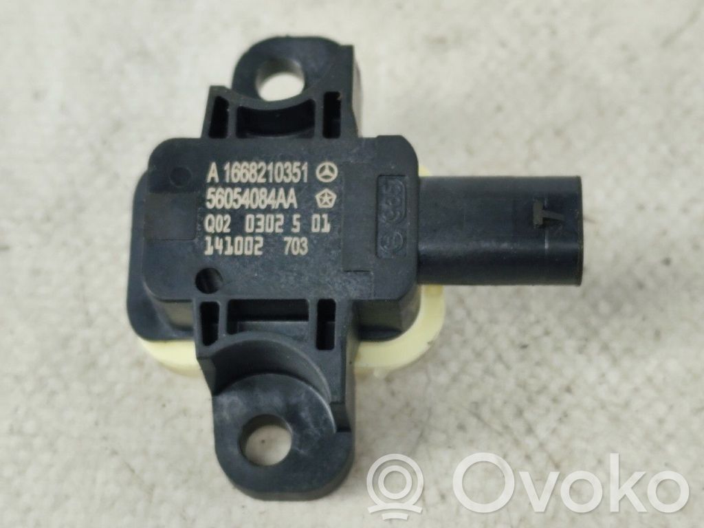 Sensor   56054084AA,A1668210351