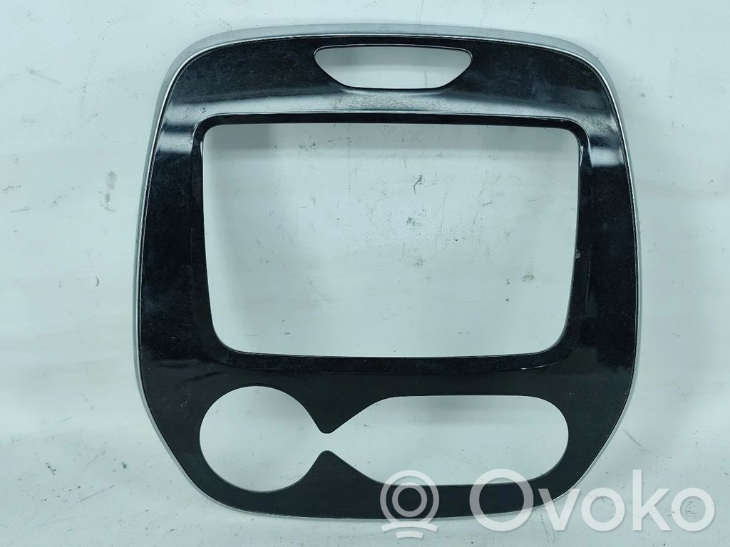Renault Captur Verkleidung Radio / Navigation