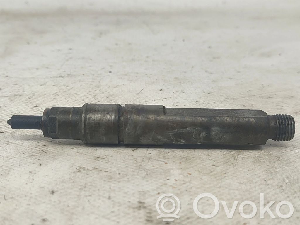 Inyector de combustible   0432193611,7700112883
