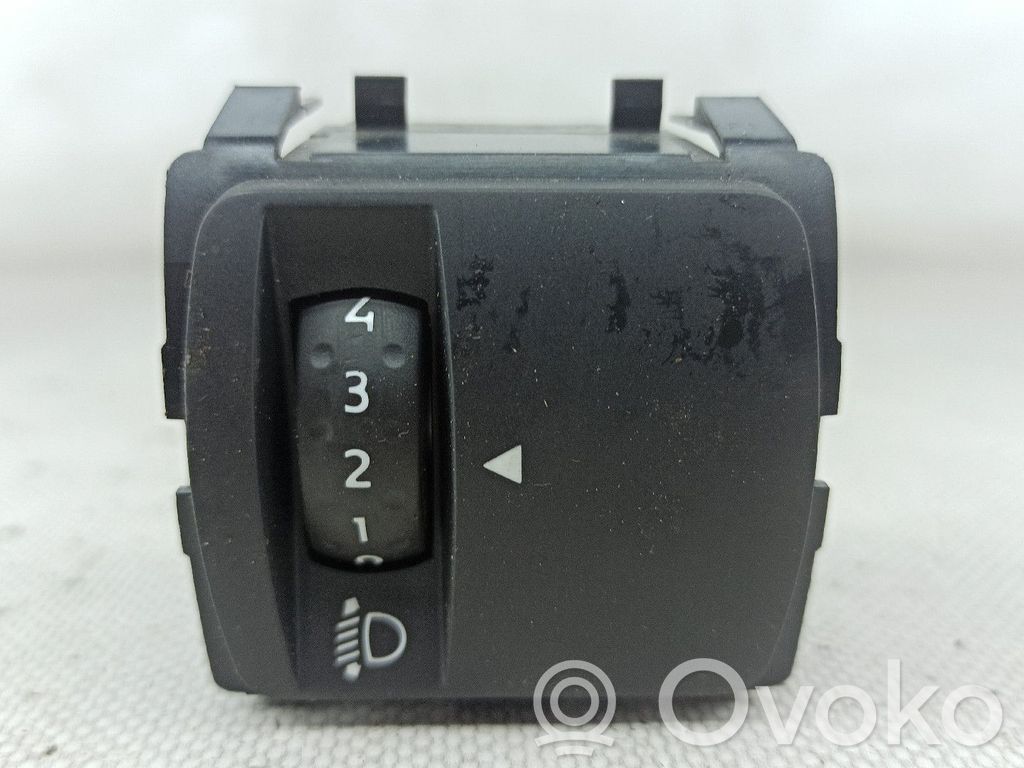 Renault Twingo III Interruptor de control multifunción 