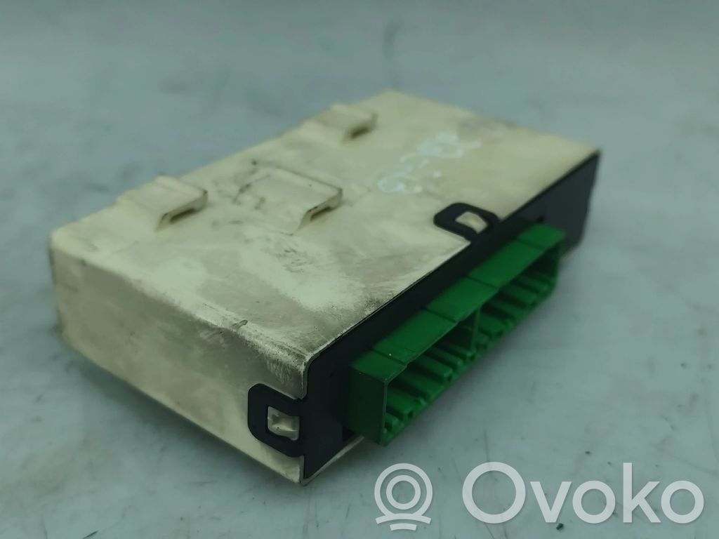 Volvo S40, V40 Unitate/modul control alarmă 