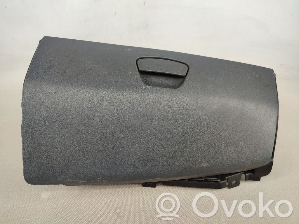 Smart ForFour I Handschuhfach 