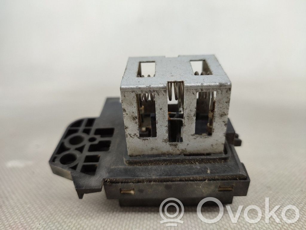 Renault Twingo III Motor aerotermă/rezistor ventilator