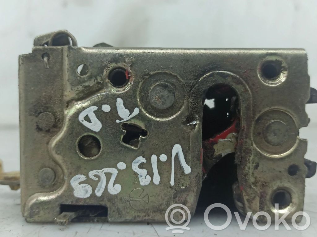 Peugeot 205 Încuietoare ușă spate