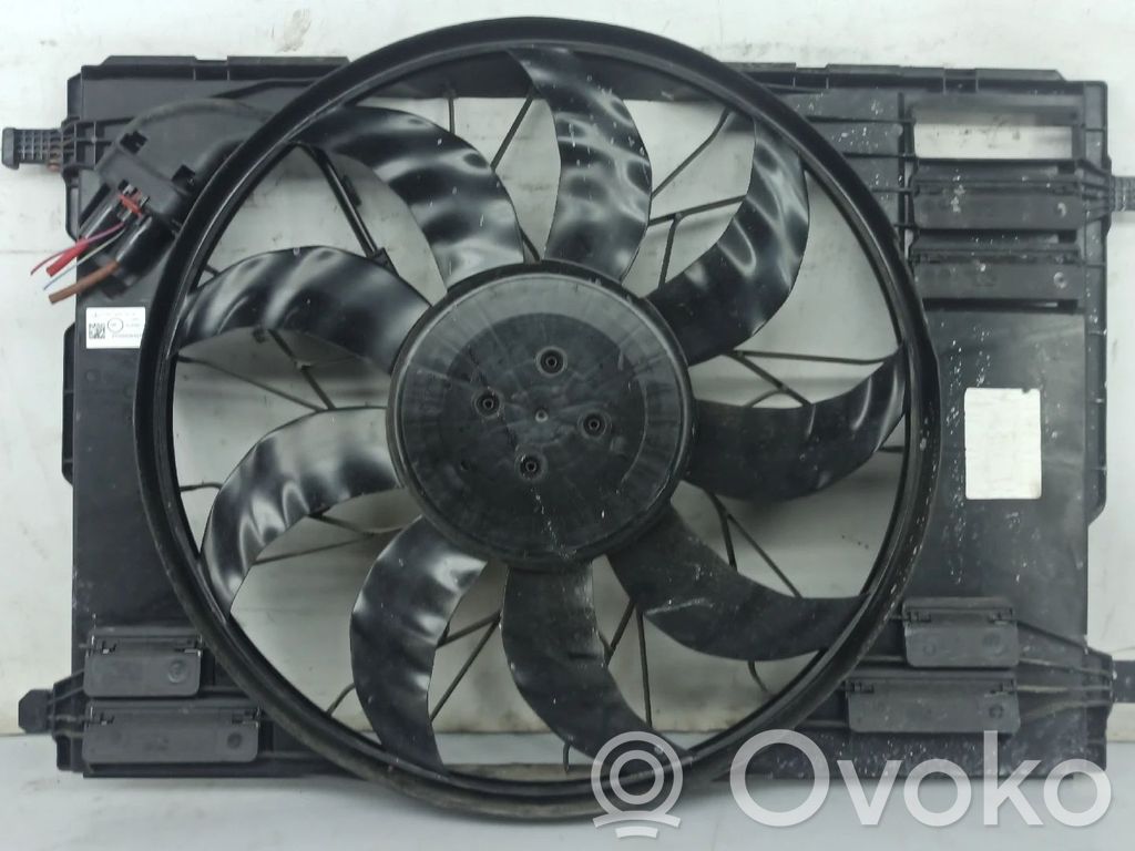 Mercedes-Benz EQA Ventilatore di raffreddamento elettrico del radiatore