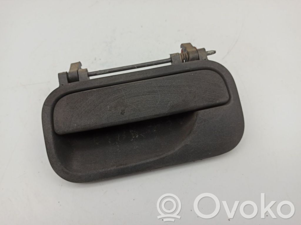 Manecilla externa puerta trasera