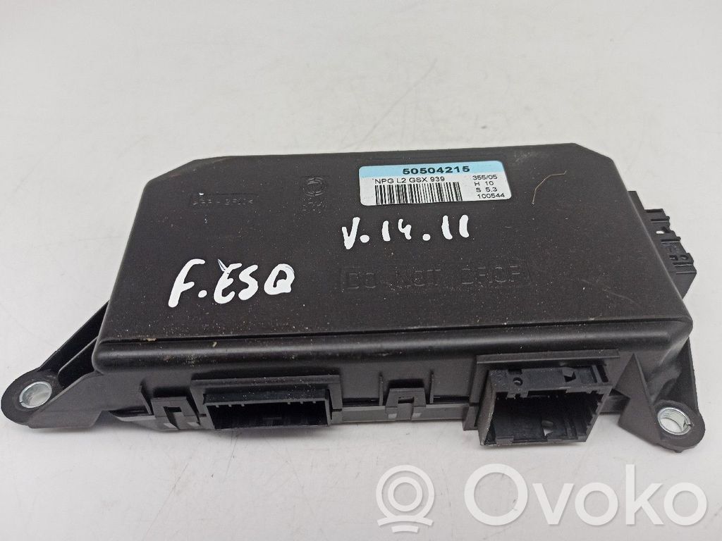 Unidad de control/módulo del motor   50504215