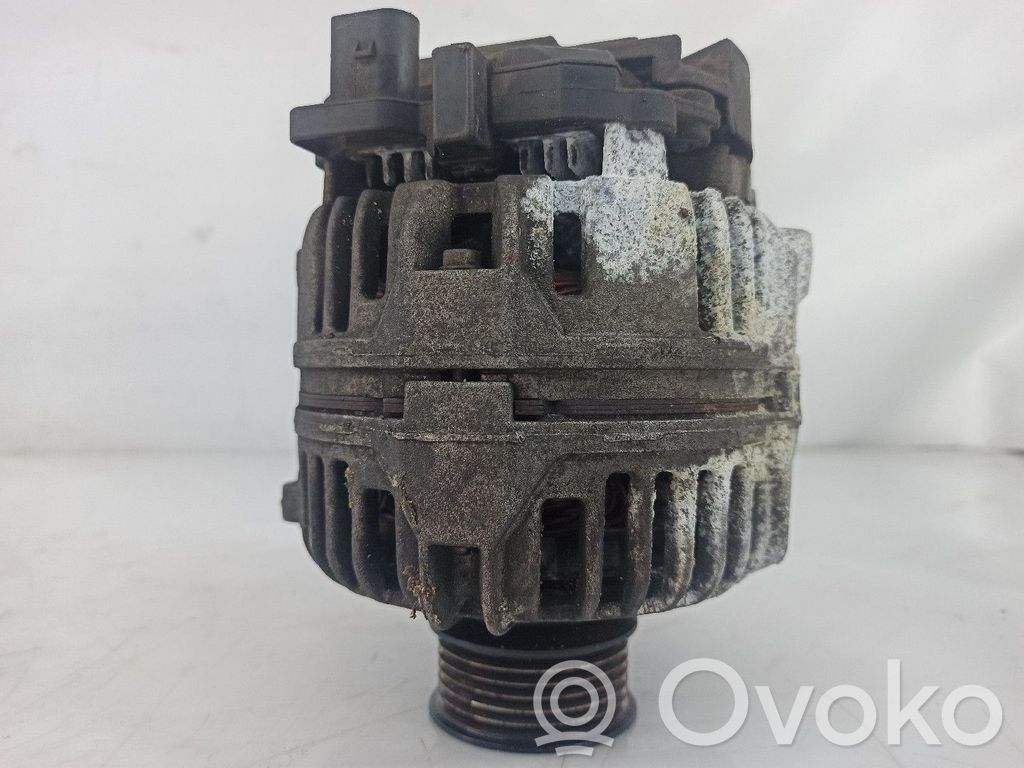 Volkswagen Golf IV Generator/alternator 