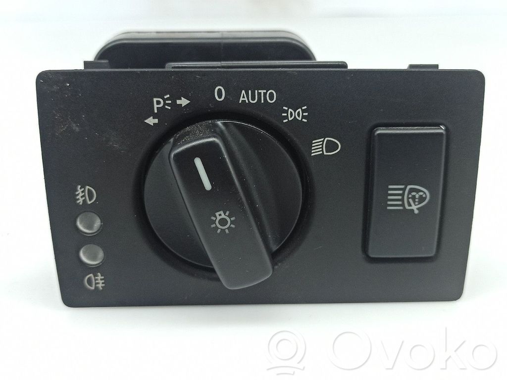 Interruttore luci   1695451004