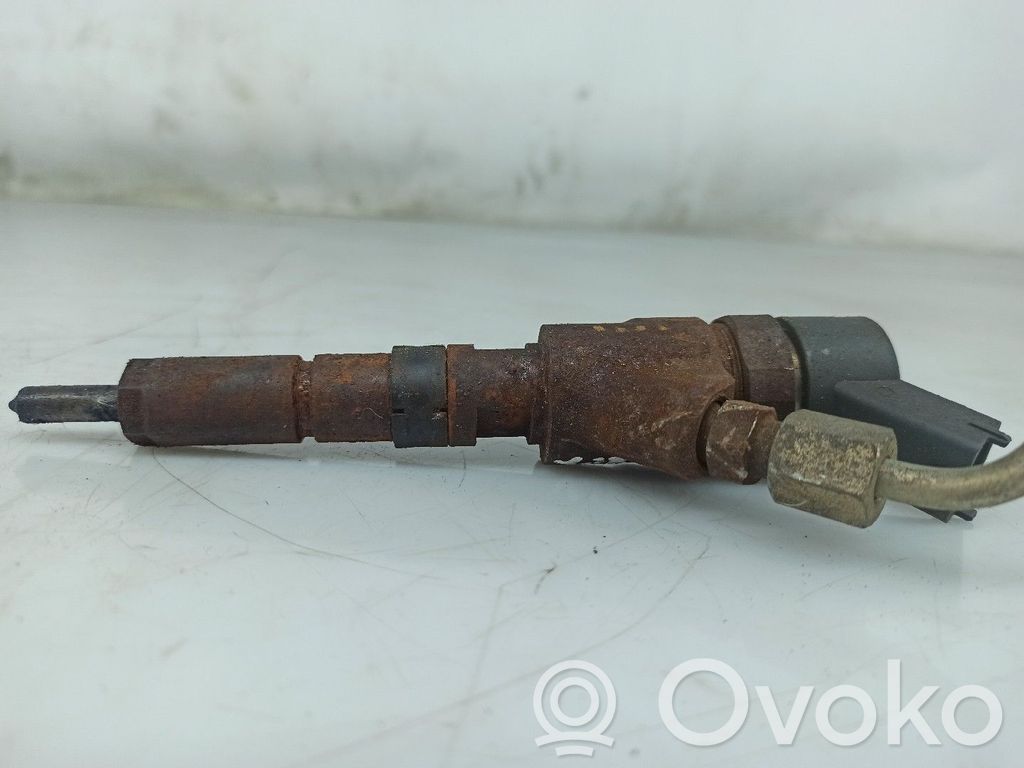 Injector combustibil   0445110008,9635196580