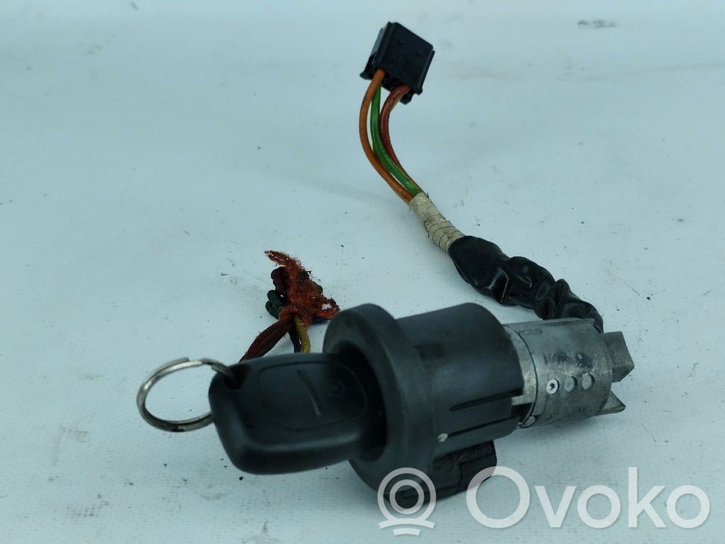 Renault Clio II Ignition lock 