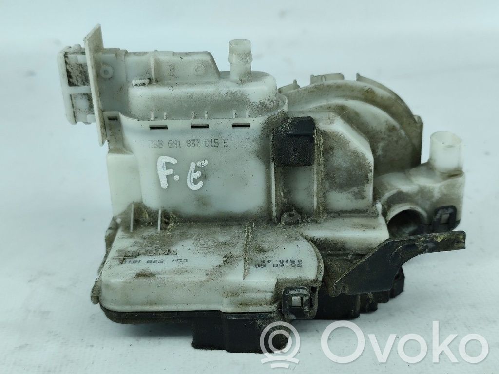 Volkswagen Polo III 6N 6N2 6NF Zamek drzwi przednich 