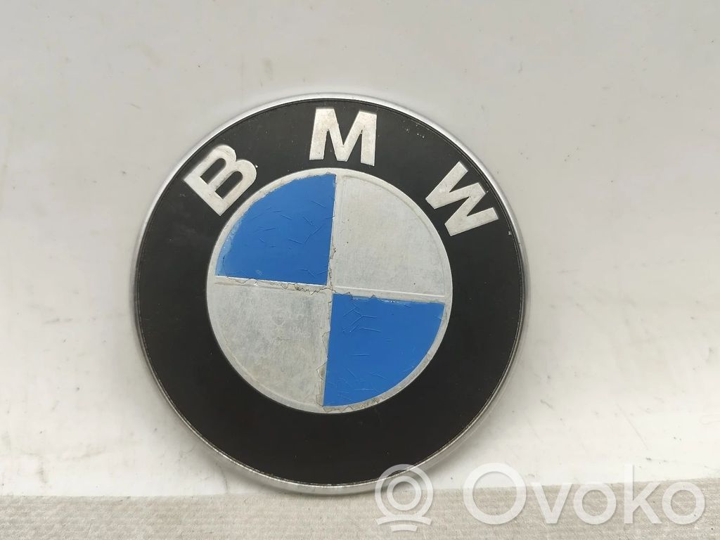 BMW 5 E39 Ražotāja emblēma 