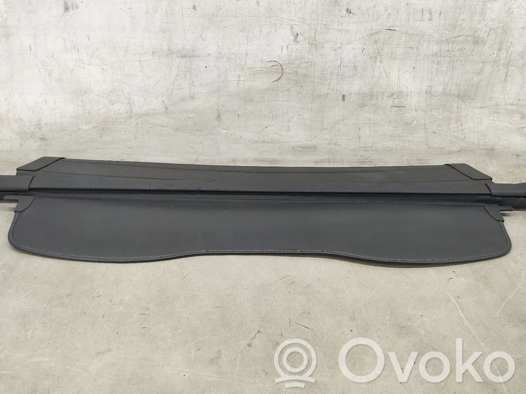 Parcel shelf