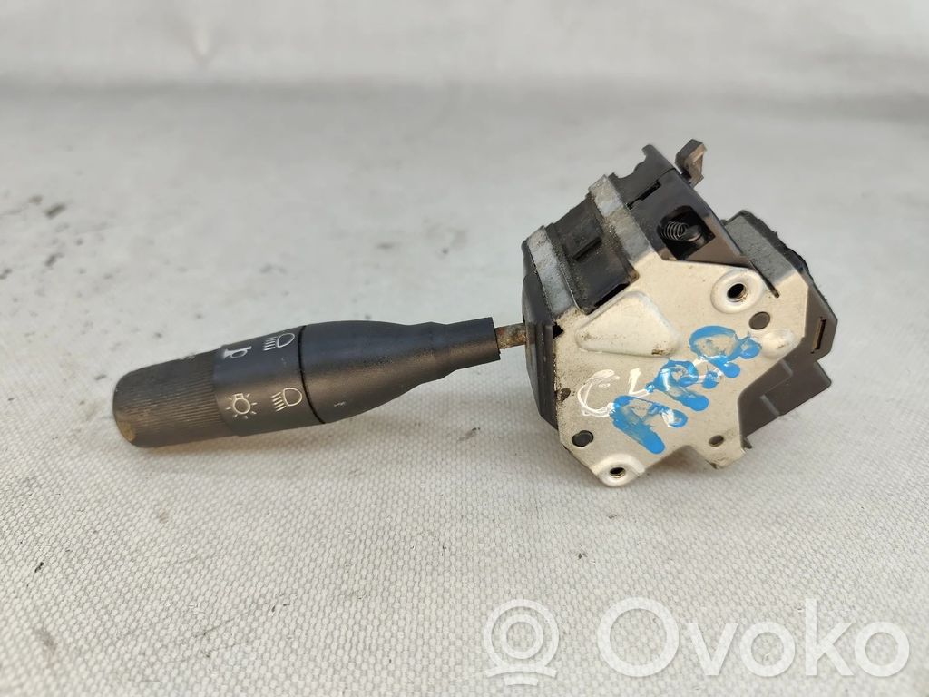 Renault Clio I Wiper turn signal indicator stalk/switch 