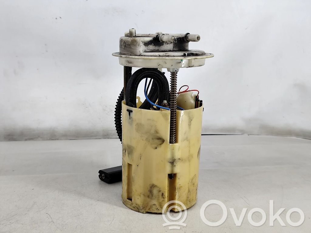Bomba interna de combustible   0580303017,4PINOS