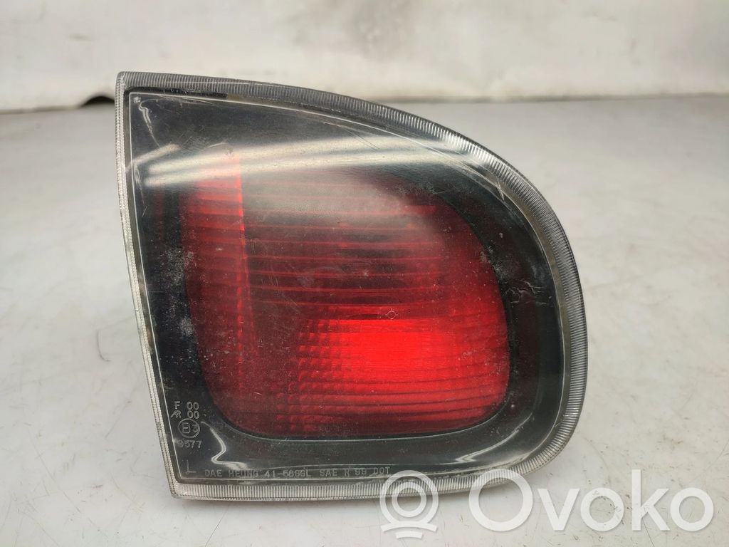 Tailgate rear/tail lights