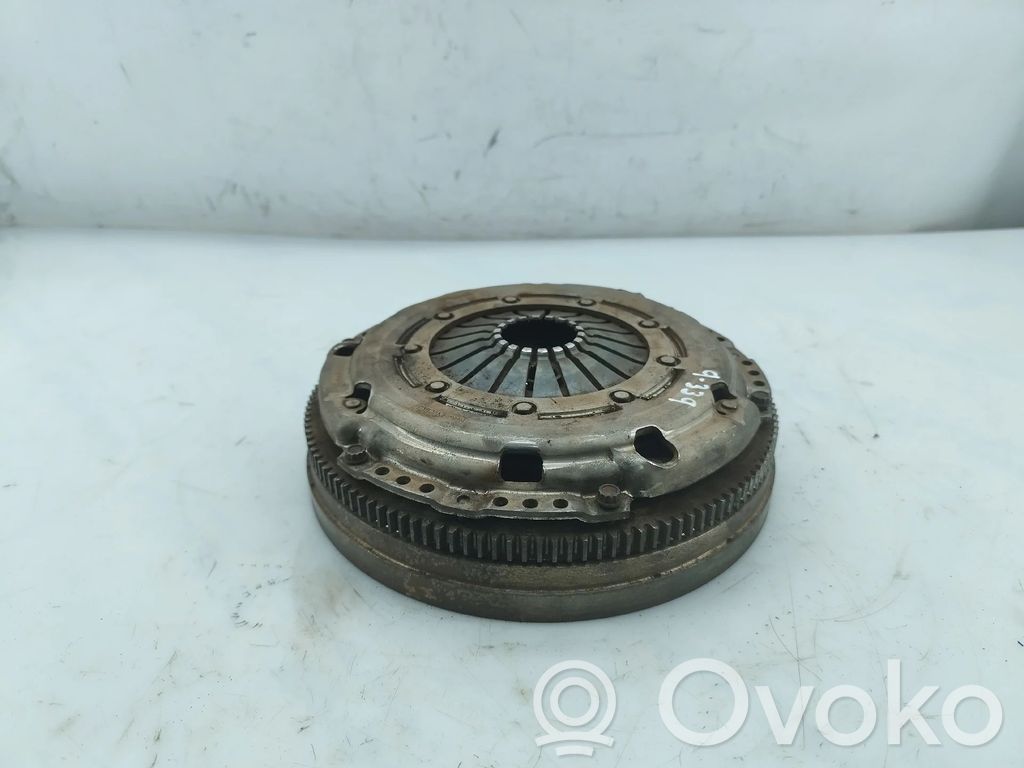Kupplungssatz   3082001693,04L141025F,04L141031,SACHS