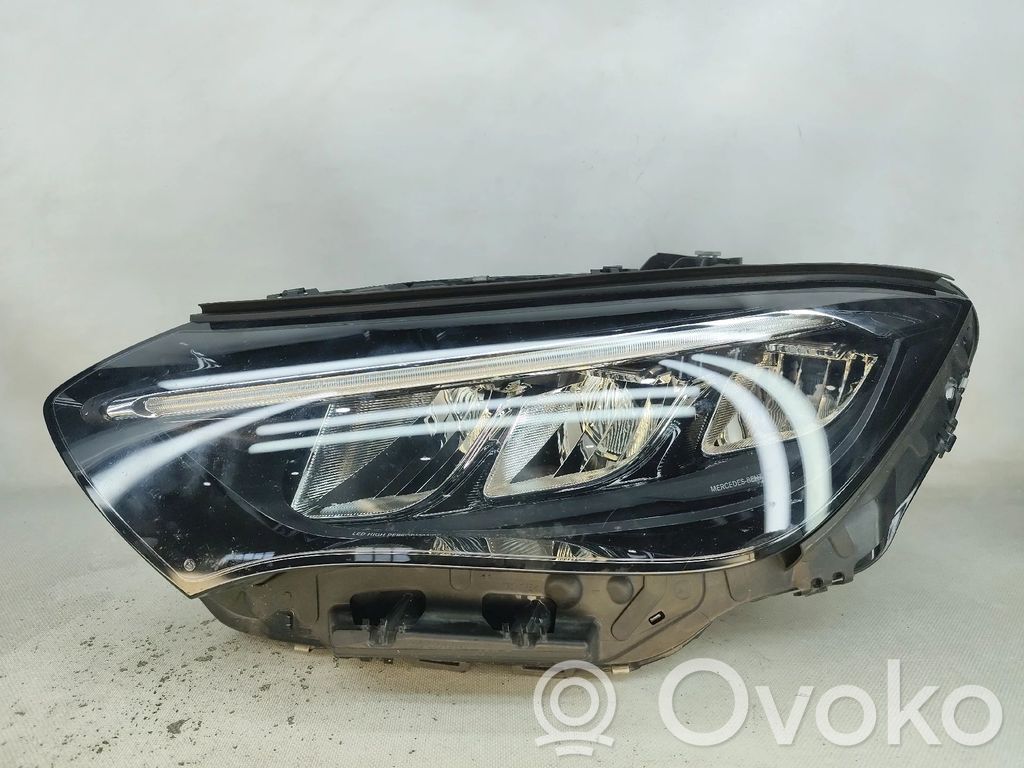 Mercedes-Benz EQE v295 Lampa przednia 