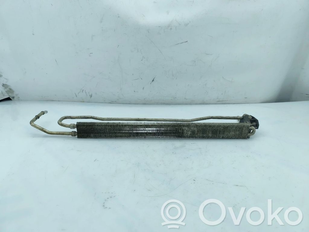 Radiator ulei motor   7H0422885D