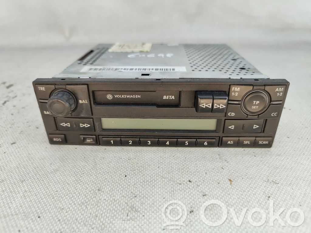 Volkswagen Golf IV Unitate principală radio/CD/DVD/GPS 