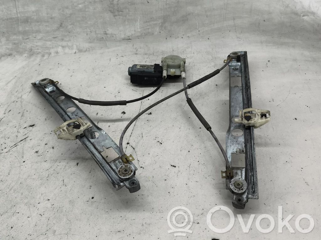 Renault Megane II Macara geam față fără motor
