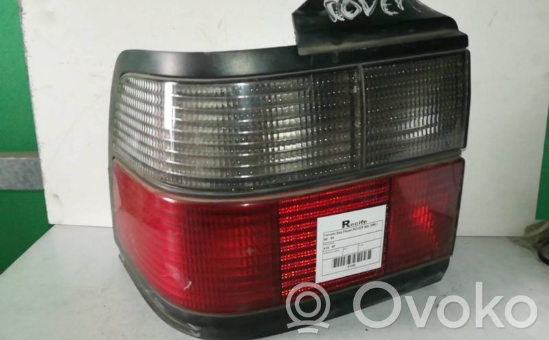 Tailgate rear/tail lights