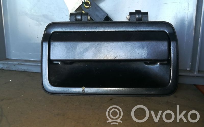 Etuoven ulkokahva