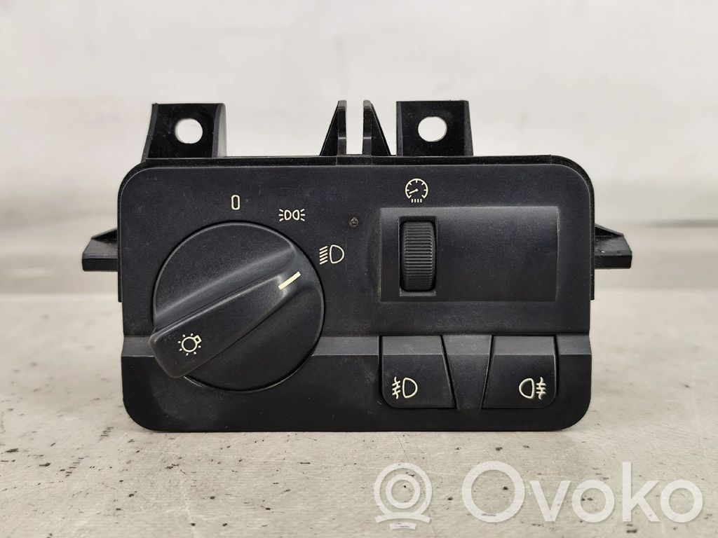Light switch   4108587,0096839,086480064,61314108587