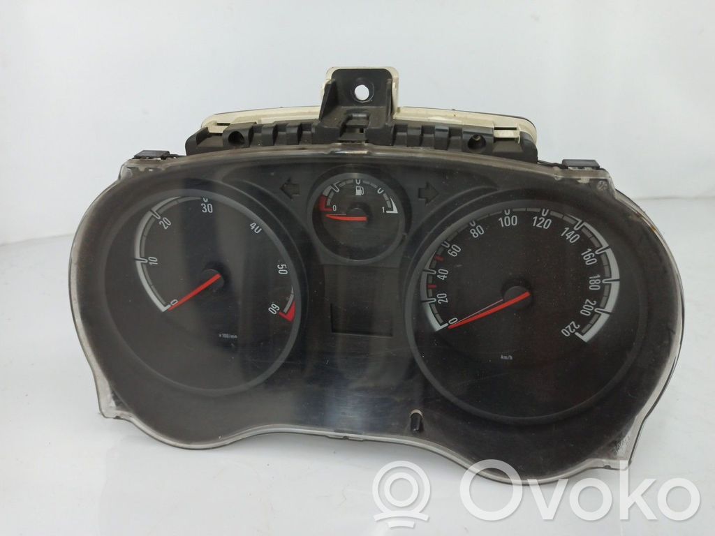 Opel Corsa D Speedometer (instrument cluster) 