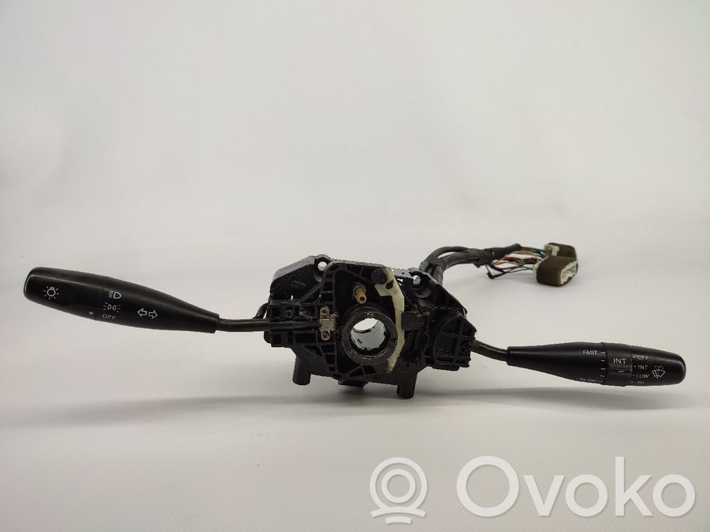 Hyundai H-1, Starex, Satellite Otros interruptores/perillas/selectores