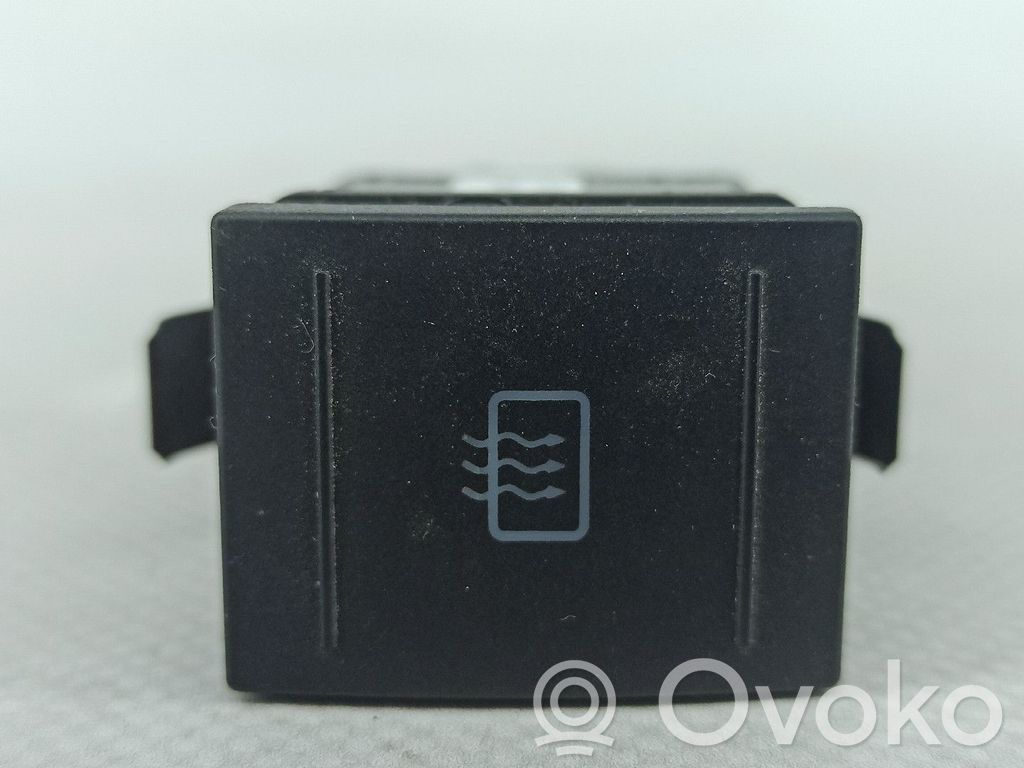 Volkswagen Polo IV 9N3 Comutator încălzire parbriz/lunetă 