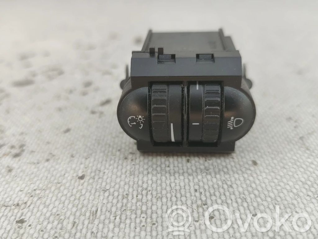 Multifunctional control switch/knob   5K0941333,8PINOS,REGULARLUZES