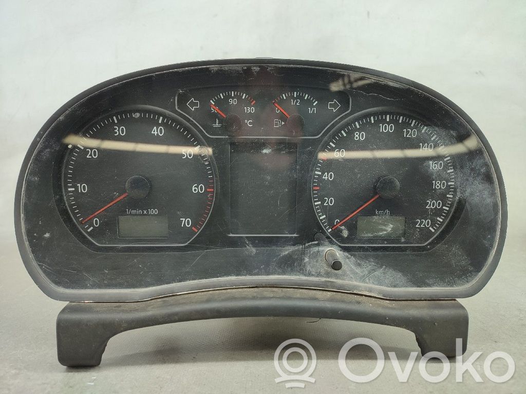Volkswagen Polo IV 9N3 Vitezometru (grup de instrumente) 