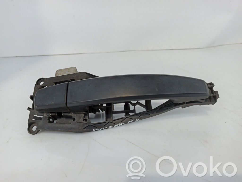 Opel Corsa D Klamka zewnętrzna drzwi przednich 
