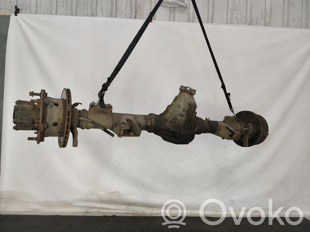 Mercedes-Benz Sprinter W901 W902 W903 W904 Trave dell'asse posteriore 
